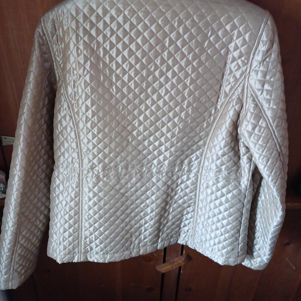 Gold Quilted Jacket - Picture 2 of 5